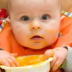Introdução de sólidos na alimentação do bebé: quando?